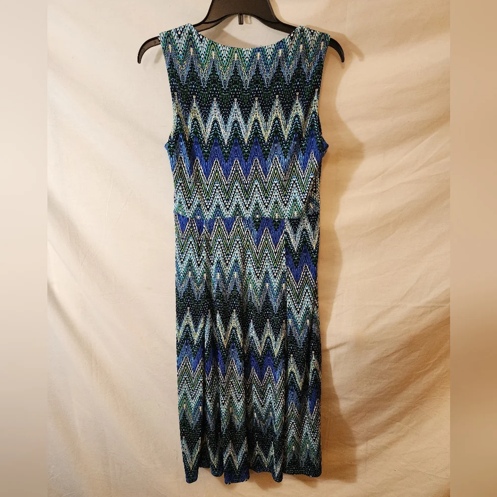 Blue zigzag pattern dress - Picture 2 of 2